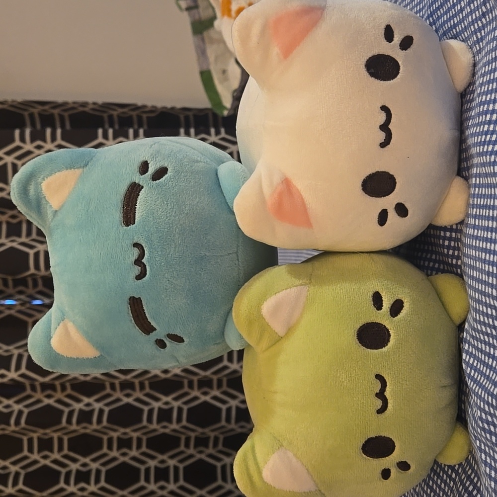 Meowchi- Tasty Peach by Aurora Company- Plush Kitties